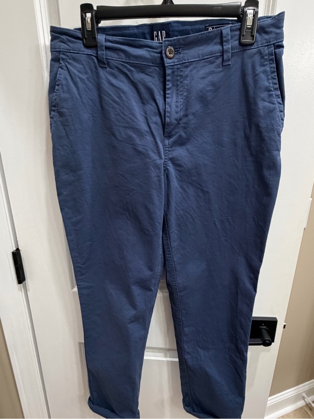 GAP Women’s  Straight Chino Pants in Navy Blue